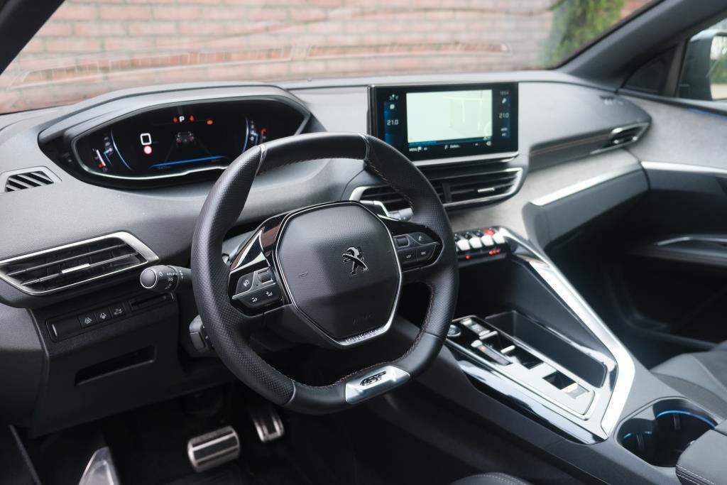 Peugeot 3008 1.2 PureTech 130pk EAT8 GT | Black Pack | Navi | Adaptive Cruise | Keyless | Camera | Elektrische Achterklep afbeelding 8