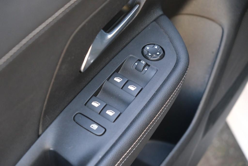 Opel Mokka 1.2 Turbo 130pk EAT8 GS | Nieuw Model ! | App Connect | Climate | Cruise | Camera | PDC afbeelding 18