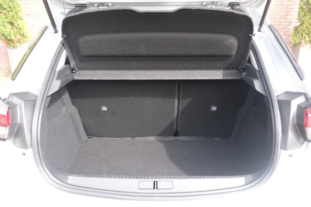 Opel Corsa 1.2 75pk Edition | Navi | App Connect | Airco | Cruise | Full LED | PDC | 16" velgen afbeelding 28