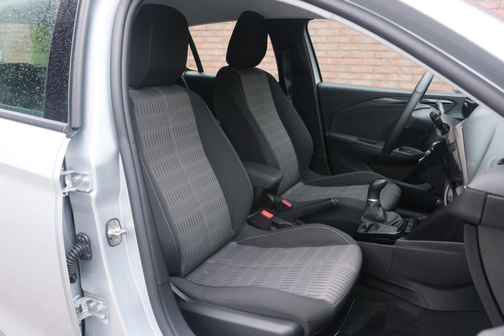Opel Corsa 1.2 75pk Elegance | Navi | App Connect | Airco | Cruise | Full LED | PDC | 16" velgen afbeelding 3