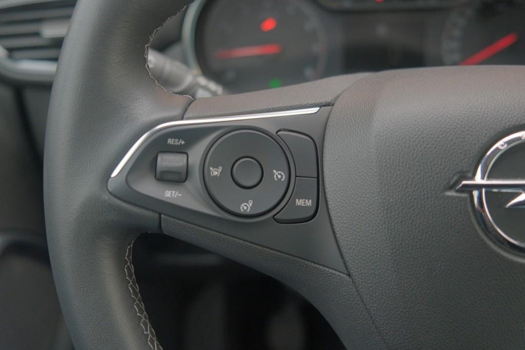 Opel Crossland 1.2 Turbo 110pk Elegance | Navi | App Connect | Climate | Cruise | Camera | PDC afbeelding 9