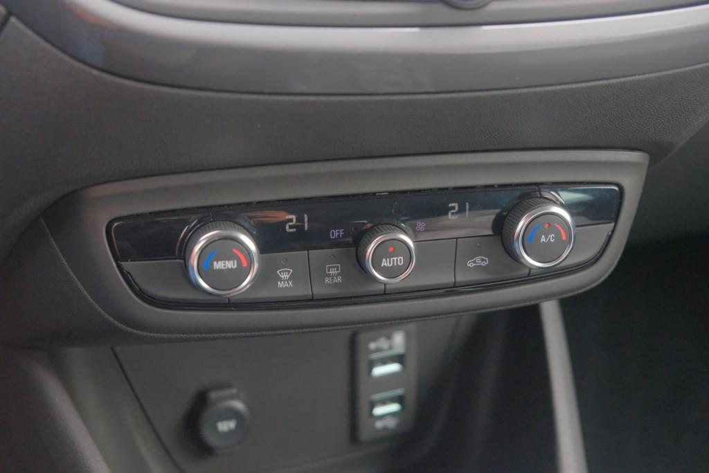 Opel Crossland 1.2 Turbo 110pk Elegance | Navi | App Connect | Climate | Cruise | Camera | PDC afbeelding 19