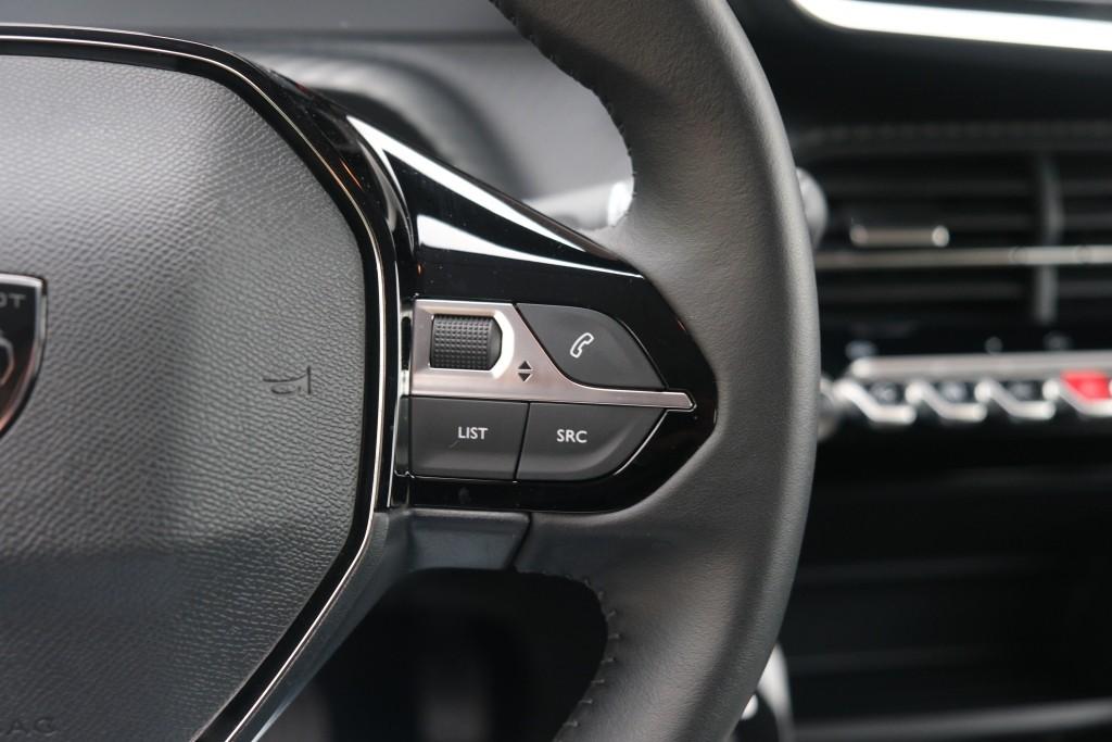 Peugeot 208 1.2 PureTech 100pk Style | App Connect | Climate | Cruise | DAB | PDC afbeelding 10
