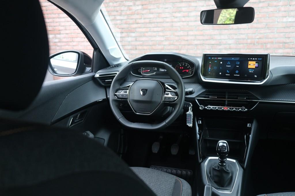 Peugeot 208 1.2 PureTech 100pk Style | App Connect | Climate | Cruise | DAB | PDC afbeelding 11