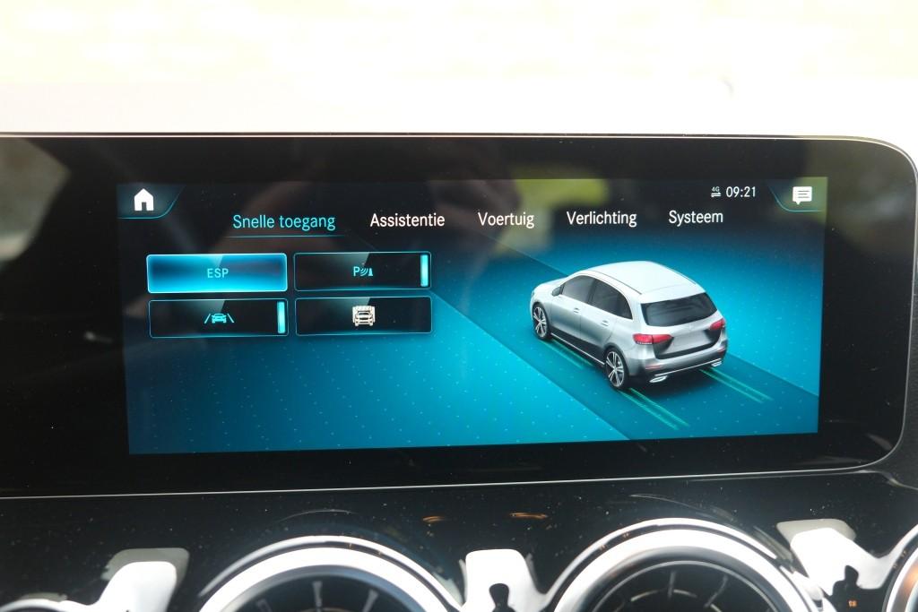 Mercedes-Benz B-Klasse 250 e 218pk 8G-DCT Business Solution AMG Limited | Navi | App Connect | Climate | Cruise | Camera | Alcantara afbeelding 19