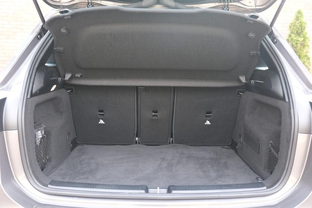 Mercedes-Benz B-Klasse 250 e 218pk 8G-DCT Business Solution AMG Limited | Navi | App Connect | Climate | Cruise | Camera | Alcantara afbeelding 30