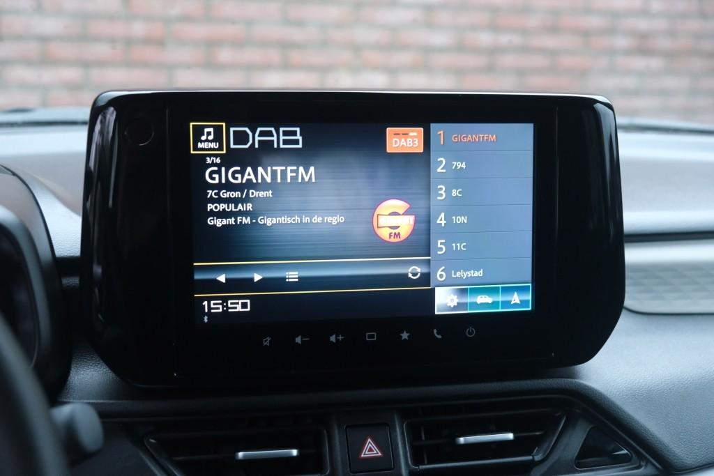 Suzuki Swift 1.2 82pk Style Smart Hybrid | Navi | App Connect | Climate | Adaptive Cruise | Camera | Keyless | Stoelverwarming afbeelding 14