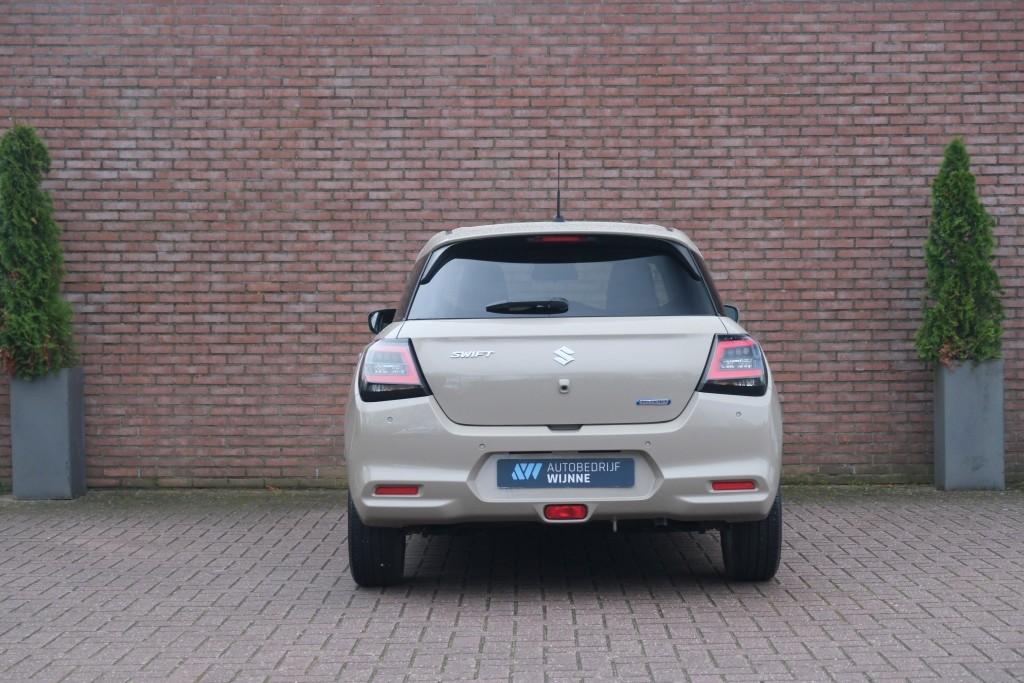 Suzuki Swift 1.2 82pk Style Smart Hybrid | Navi | App Connect | Climate | Adaptive Cruise | Camera | Keyless | Stoelverwarming afbeelding 29