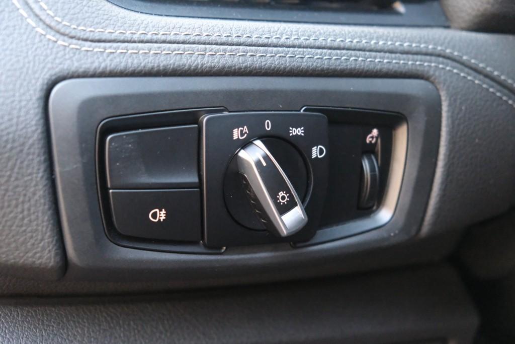 BMW 2 Serie 225xe iPerformance Active Tourer High Executive | SOH 87% | Navi | App Connect | Panoramadak | Keyless | Harman Kardon | Elektrische Achterklep | Camera afbeelding 30