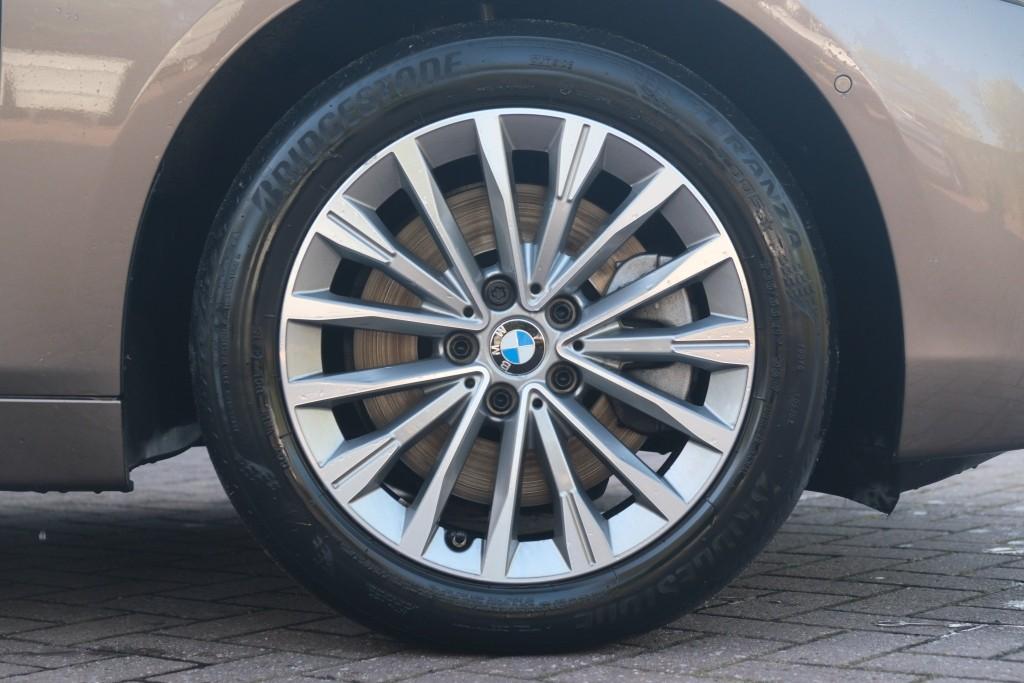 BMW 2 Serie 225xe iPerformance Active Tourer High Executive | SOH 87% | Navi | App Connect | Panoramadak | Keyless | Harman Kardon | Elektrische Achterklep | Camera afbeelding 33