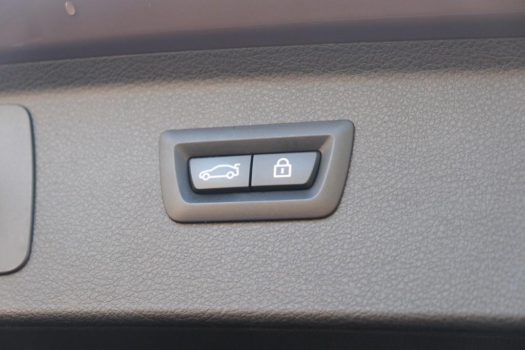 BMW 2 Serie 225xe iPerformance Active Tourer High Executive | SOH 87% | Navi | App Connect | Panoramadak | Keyless | Harman Kardon | Elektrische Achterklep | Camera afbeelding 37