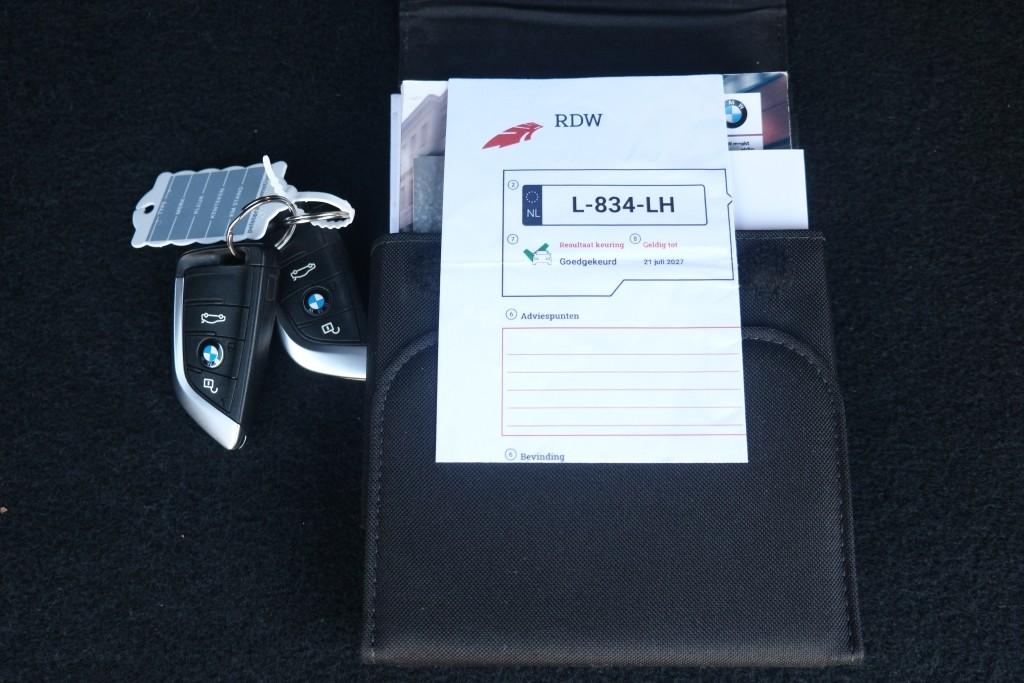 BMW 2 Serie 225xe iPerformance Active Tourer High Executive | SOH 87% | Navi | App Connect | Panoramadak | Keyless | Harman Kardon | Elektrische Achterklep | Camera afbeelding 39