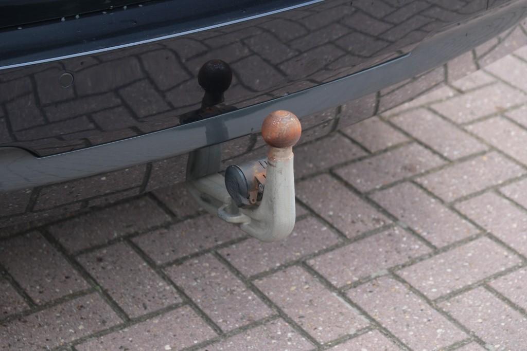 BMW 5 Serie 520i 184pk Aut. Touring M Sport Edition | Navi | Head-Up Display | Leder | Camera | Xenon | Memory | Stoelverwarming | Trekhaak afbeelding 33