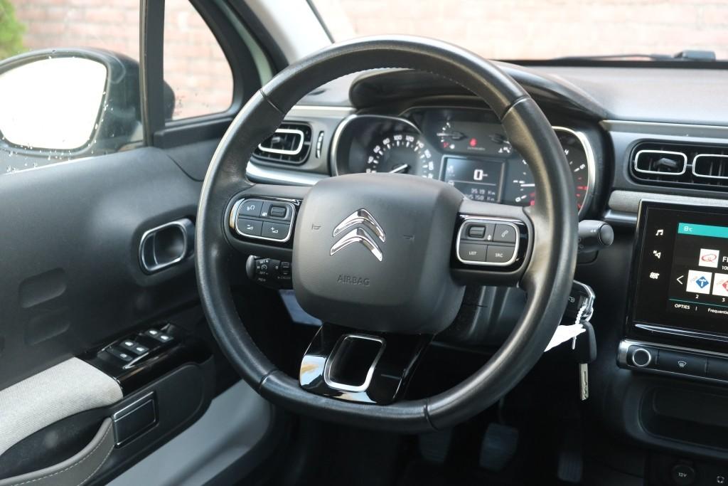 Citroën C3 1.2 PureTech 82pk Shine | Navi | App Connect | Climate | Cruise | Panoramadak | PDC afbeelding 13