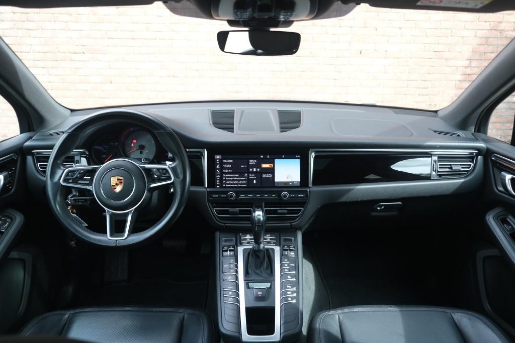 Porsche Macan 3.0 S 354pk PDK | Navi | App Connect | Panoramadak | Leder | Memory | Camera | Elektrische Achterklep | Sportuitlaat afbeelding 8