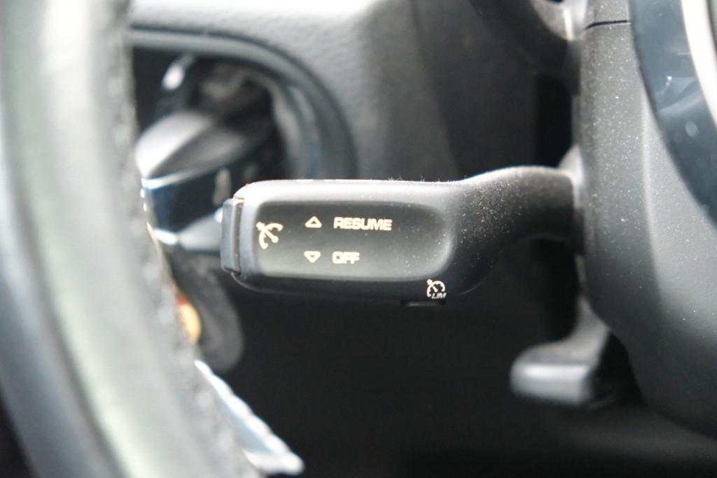 Porsche Macan 3.0 S 354pk PDK | Navi | App Connect | Panoramadak | Leder | Memory | Camera | Elektrische Achterklep | Sportuitlaat afbeelding 12