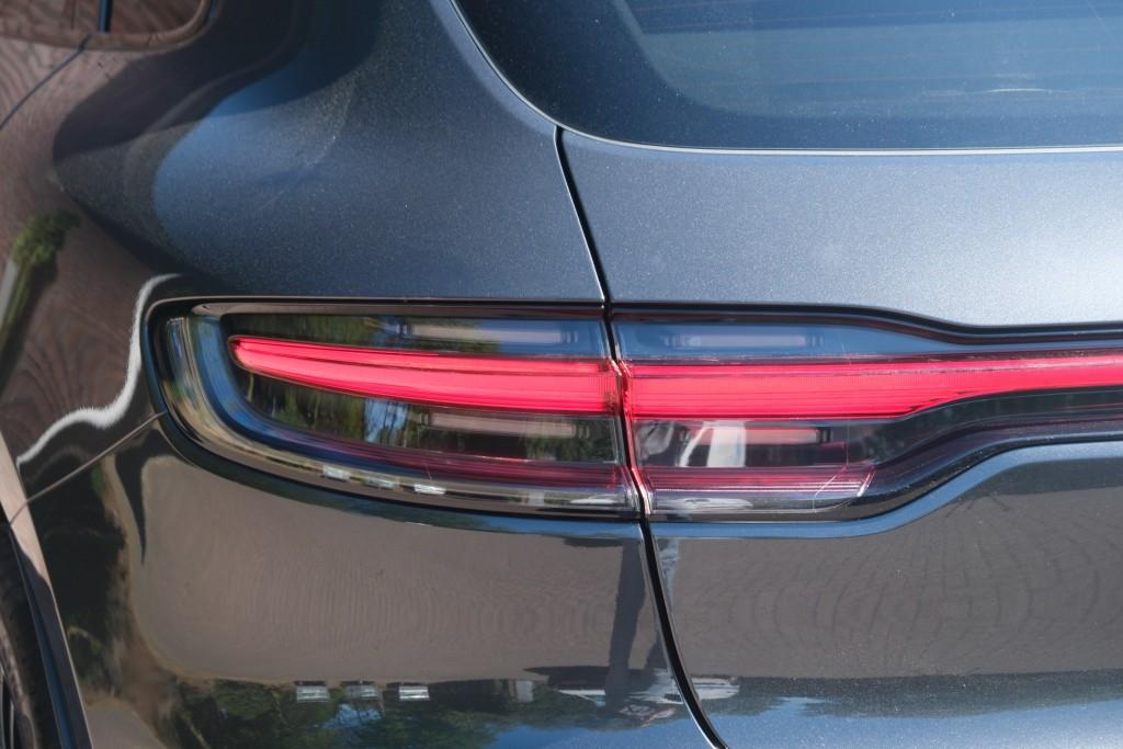 Porsche Macan 3.0 S 354pk PDK | Navi | App Connect | Panoramadak | Leder | Memory | Camera | Elektrische Achterklep | Sportuitlaat afbeelding 38