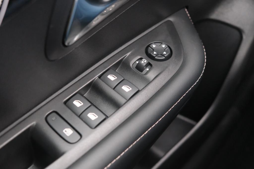 Peugeot 208 1.2 PureTech 100pk Allure | Navi | App Connect | Climate | Cruise | Camera | Dodehoek | PDC afbeelding 24