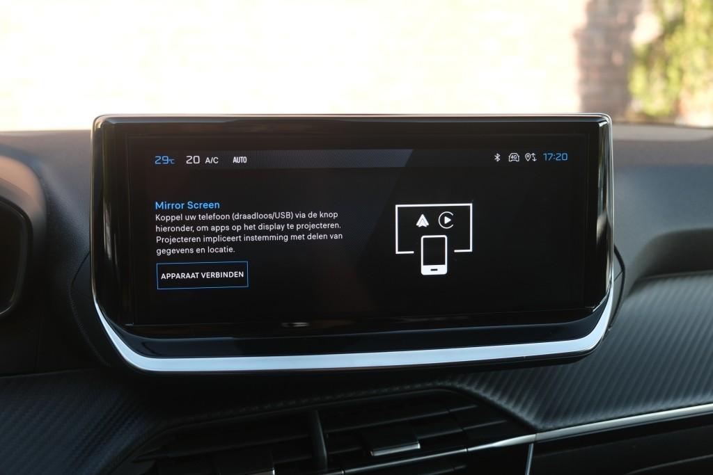 Peugeot 208 1.2 PureTech 100pk Allure | Navi | App Connect | Climate | Cruise | Camera | Dodehoek | PDC afbeelding 17