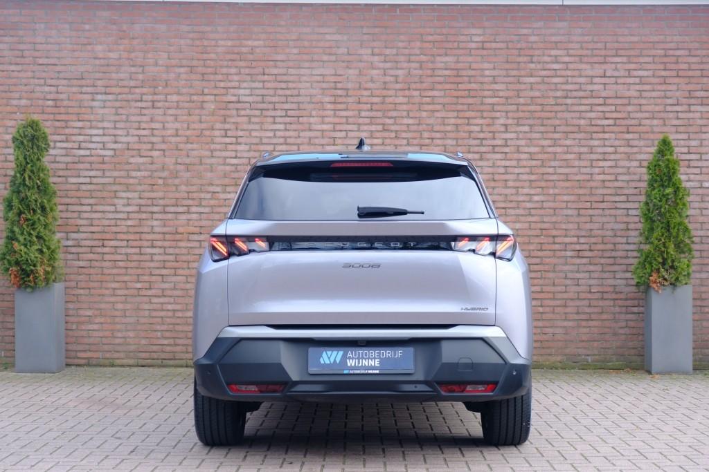 Peugeot 5008 1.2 Hybrid 145pk e-DCS6 GT 7 Persoons | Navi | App Connect | Adaptive Cruise | Panoramadak | Camera | Keyless | Stoelverwarming | Elektrische Achterklep | PDC afbeelding 33