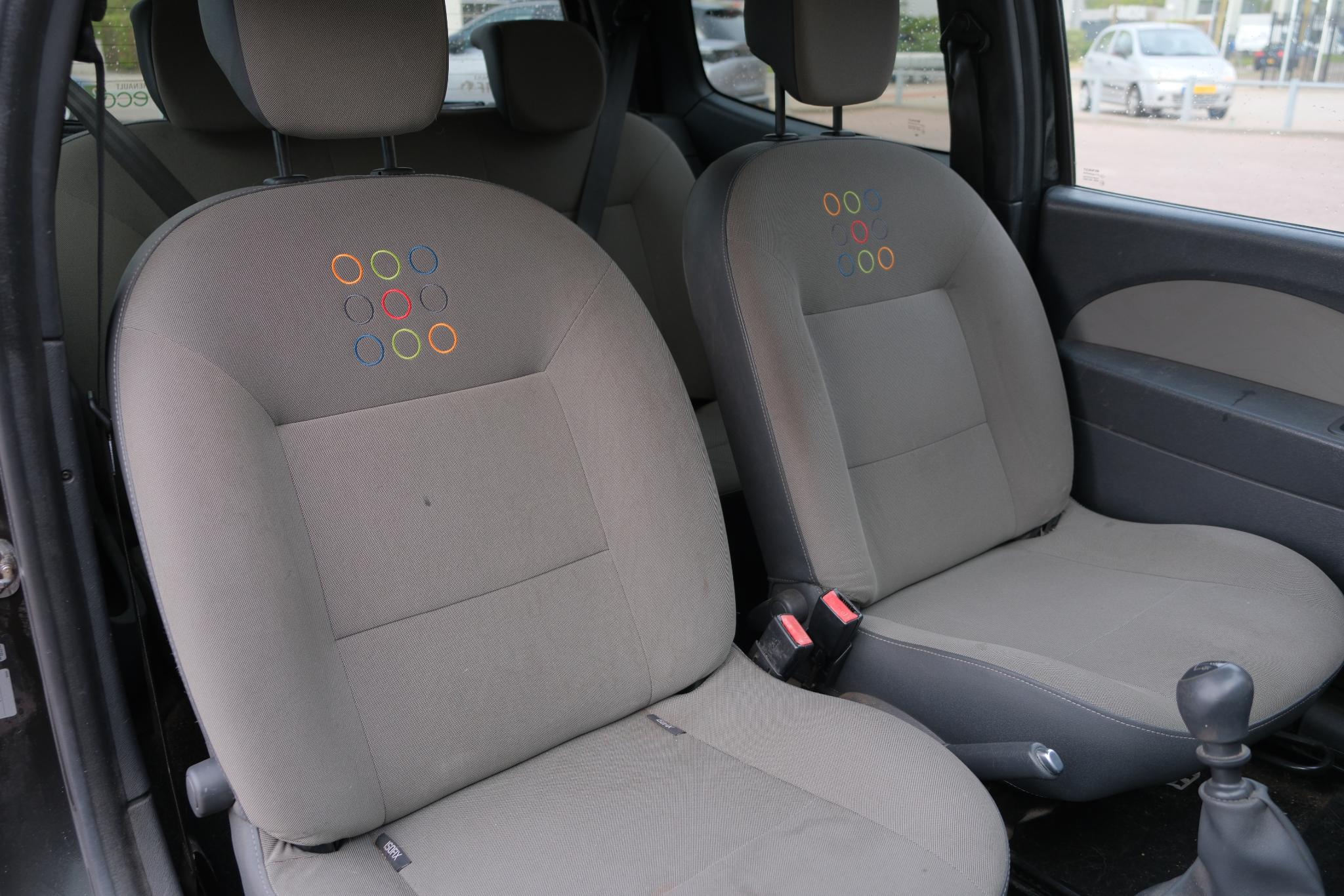 Renault Twingo 1.2-16V 75pk Collection | Radio-CD | Elektr. ramen | Nieuwe APK afbeelding 7