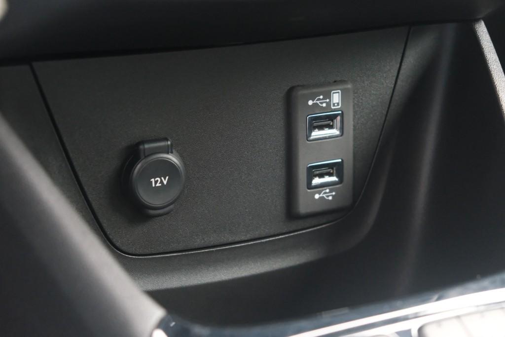 Opel Crossland 1.2 Turbo 110pk Elegance | Navi | App Connect | Climate | Cruise | Camera | PDC afbeelding 22
