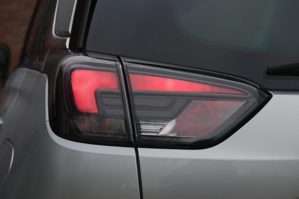 Opel Crossland 1.2 Turbo 110pk Elegance | Navi | App Connect | Climate | Cruise | Camera | PDC afbeelding 27