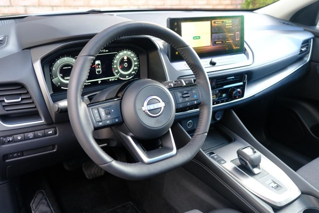 Nissan QASHQAI 1.3 MHEV 158pk Xtronic N-Connecta | Navi | App Connect | Adaptive Cruise | Keyless | 360° Camera | Panoramadak | Elektrische Achterklep | Cold Pack afbeelding 8