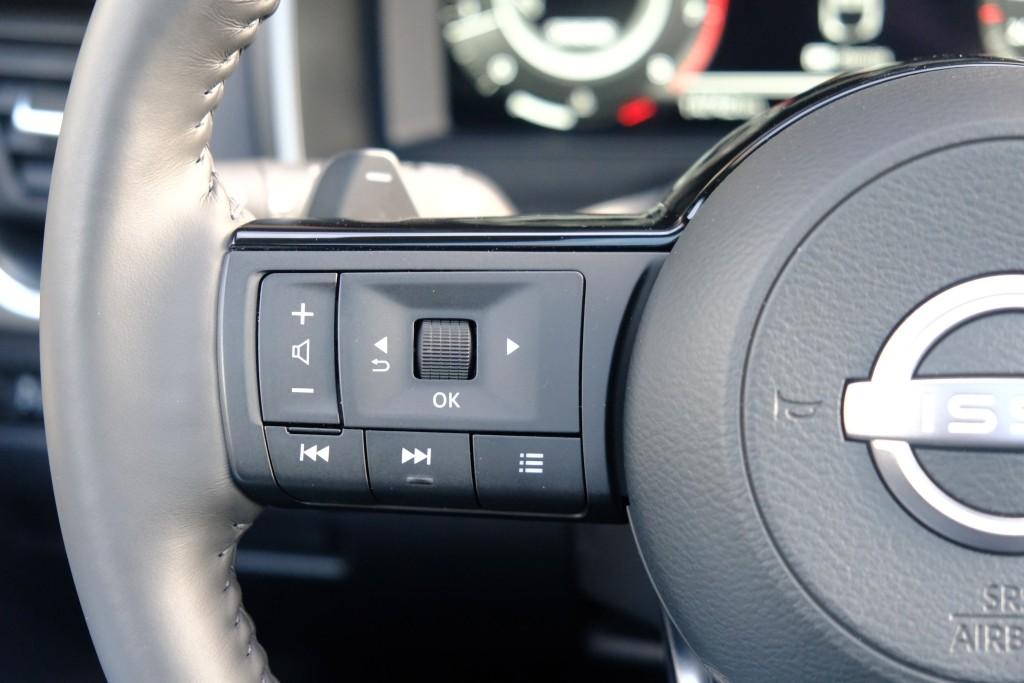 Nissan QASHQAI 1.3 MHEV 158pk Xtronic N-Connecta | Navi | App Connect | Adaptive Cruise | Keyless | 360° Camera | Panoramadak | Elektrische Achterklep | Cold Pack afbeelding 9