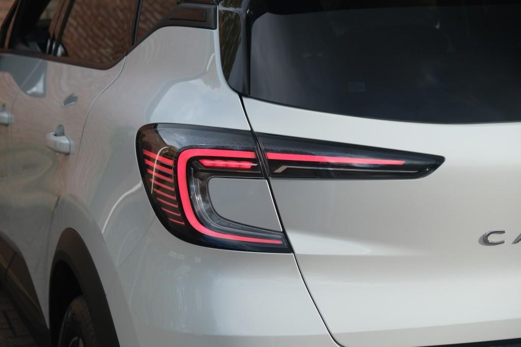 Renault Captur 1.3 mild hybrid 160pk EDC Techno | App Connect | Climate | Cruise | Camera | Keyless | PDC afbeelding 25