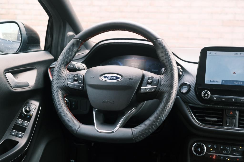 Ford Puma 1.0 EcoBoost Hybrid 155pk Aut. ST-Line X | Navi | App Connect | Adaptive Cruise | Keyless | B&O Audio | Camera | Winter Pakket | Elektrische klep afbeelding 12
