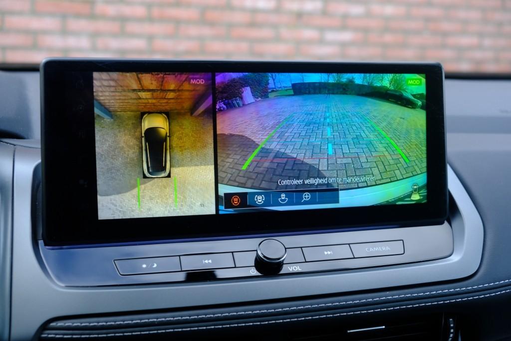 Nissan QASHQAI 1.3 MHEV 158pk Xtronic N-Connecta | Navi | App Connect | Adaptive Cruise | Keyless | 360° Camera | Panoramadak | Elektrische Achterklep | Cold Pack afbeelding 19