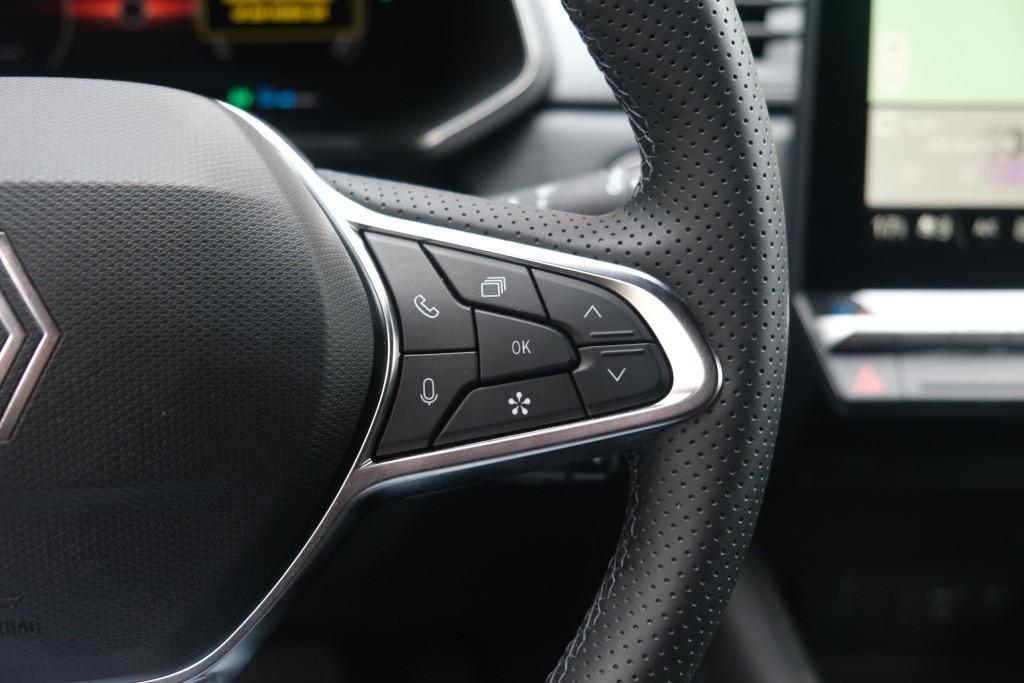 Renault Captur 1.8 E-Tech full hybrid 160pk techno | Navi | App Connect | Climate | Adaptive Cruise | Keyless | Camera | Winter Pakket afbeelding 10