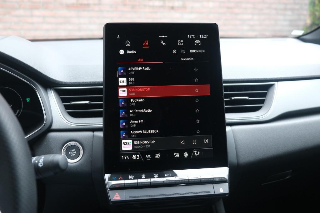 Renault Captur 1.8 E-Tech full hybrid 160pk techno | Navi | App Connect | Climate | Adaptive Cruise | Keyless | Camera | Winter Pakket afbeelding 17