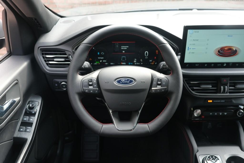 Ford Kuga 2.5 PHEV 243pk Aut. ST-Line | Navi | App Connect | Climate | Camera | Keyless | Dodehoek | Winter Pakket afbeelding 14