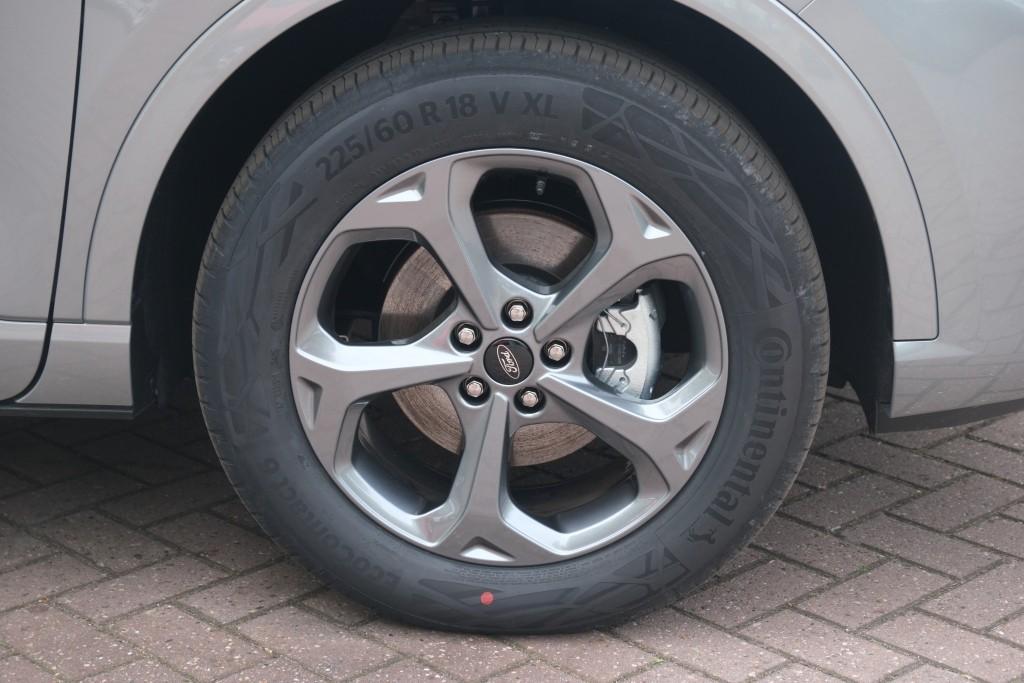 Ford Kuga 2.5 PHEV 243pk Aut. ST-Line | Navi | App Connect | Climate | Camera | Keyless | Dodehoek | Winter Pakket afbeelding 29