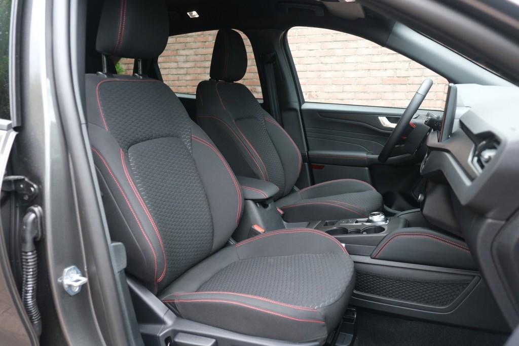 Ford Kuga 2.5 PHEV 243pk Aut. ST-Line | Navi | App Connect | Climate | Camera | Keyless | Dodehoek | Winter Pakket afbeelding 6