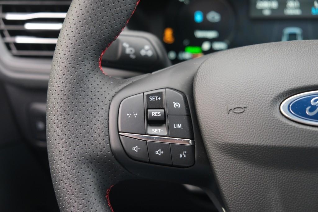 Ford Kuga 2.5 PHEV 243pk Aut. ST-Line | Navi | App Connect | Climate | Camera | Keyless | Dodehoek afbeelding 9