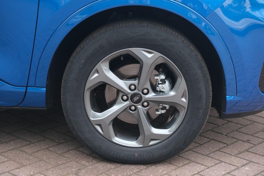 Ford Kuga 2.5 PHEV 243pk Aut. ST-Line | Navi | App Connect | Climate | Camera | Keyless | Dodehoek afbeelding 28