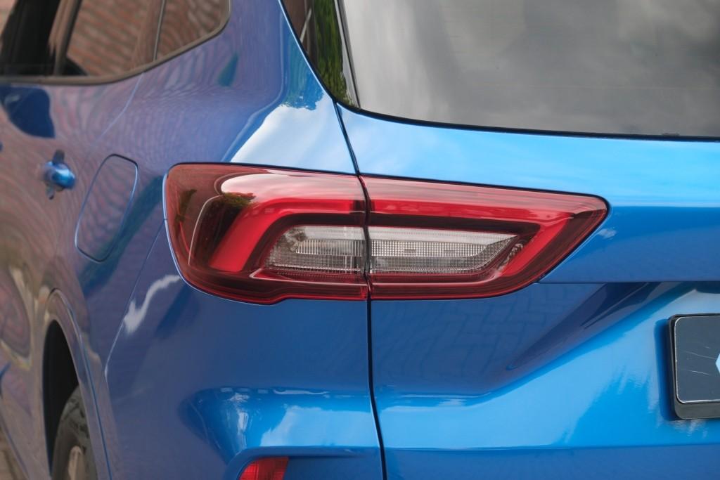 Ford Kuga 2.5 PHEV 243pk Aut. ST-Line | Navi | App Connect | Climate | Camera | Keyless | Dodehoek afbeelding 29