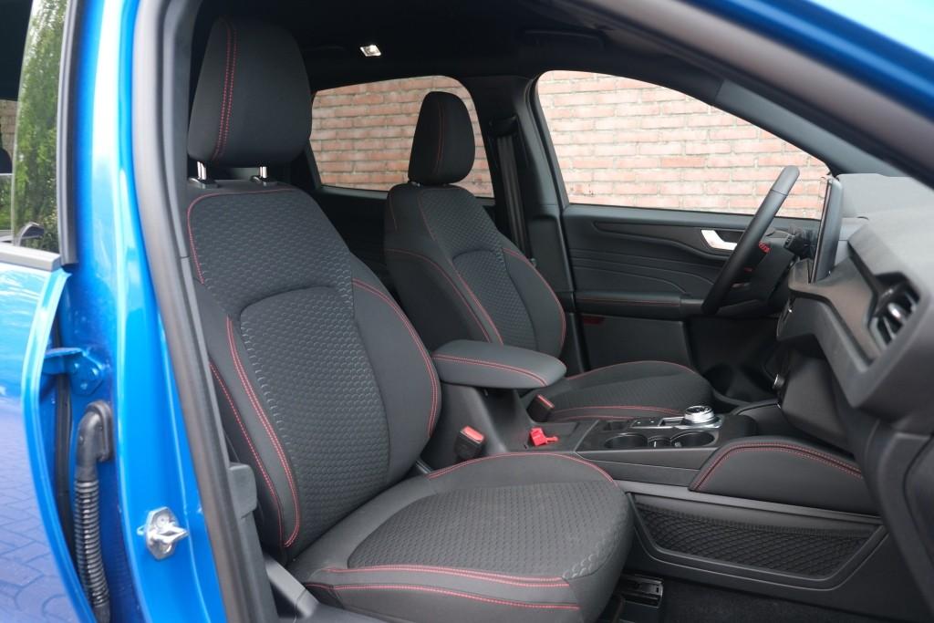 Ford Kuga 2.5 PHEV 243pk Aut. ST-Line | Navi | App Connect | Climate | Camera | Keyless | Dodehoek afbeelding 6