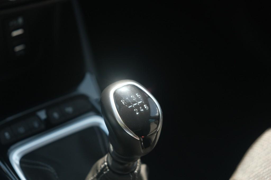 Opel Crossland 1.2 Turbo 110pk Elegance | Navi | App Connect | Climate | Cruise | Camera | PDC afbeelding 22