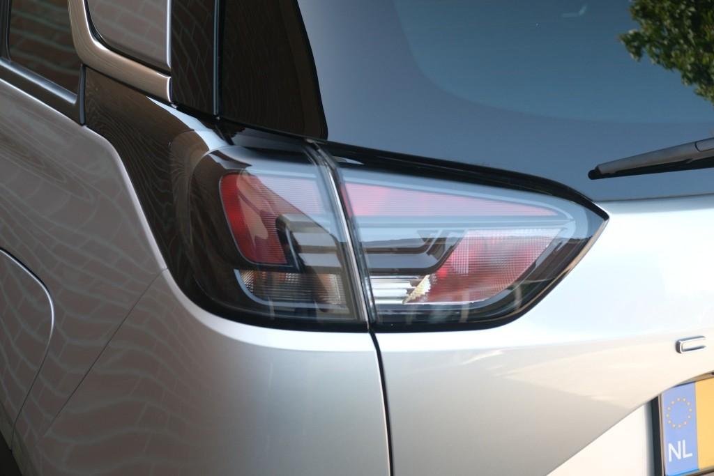 Opel Crossland 1.2 Turbo 110pk Elegance | Navi | App Connect | Climate | Cruise | Camera | PDC afbeelding 24