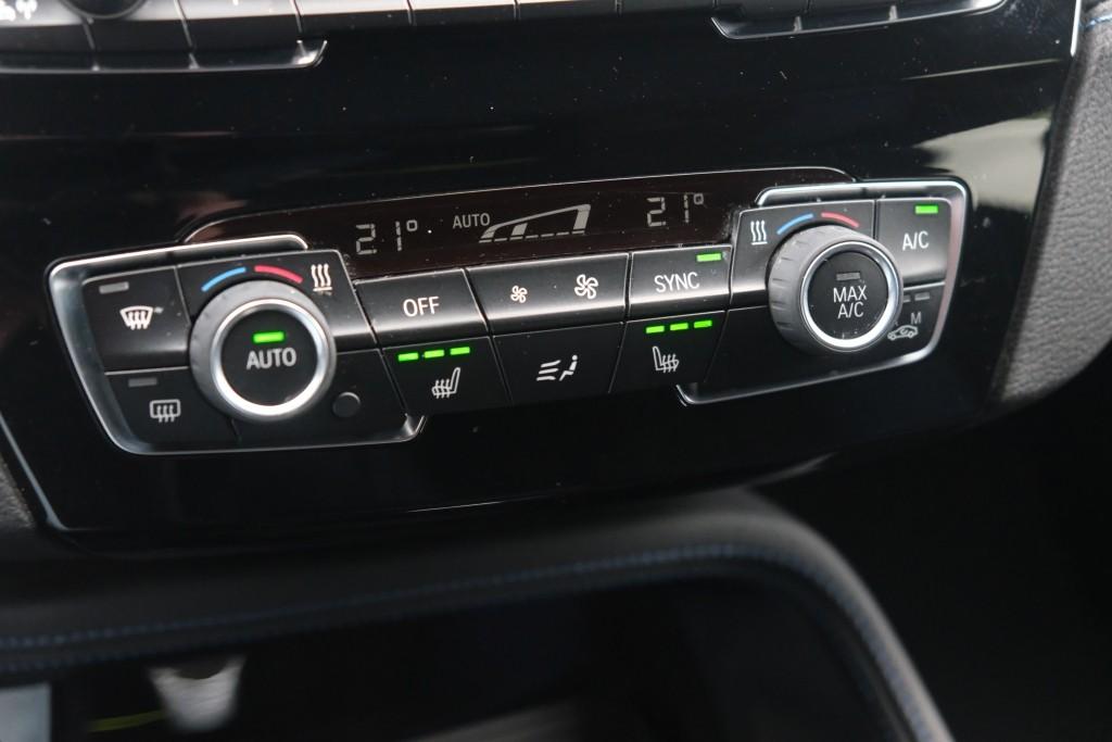 BMW X2 sDrive20i 192pk Aut. High Executive M Sport | Navi | App Connect | Climate | Camera | Alcantara | Elektrische Achterklep | Winter Pakket afbeelding 22