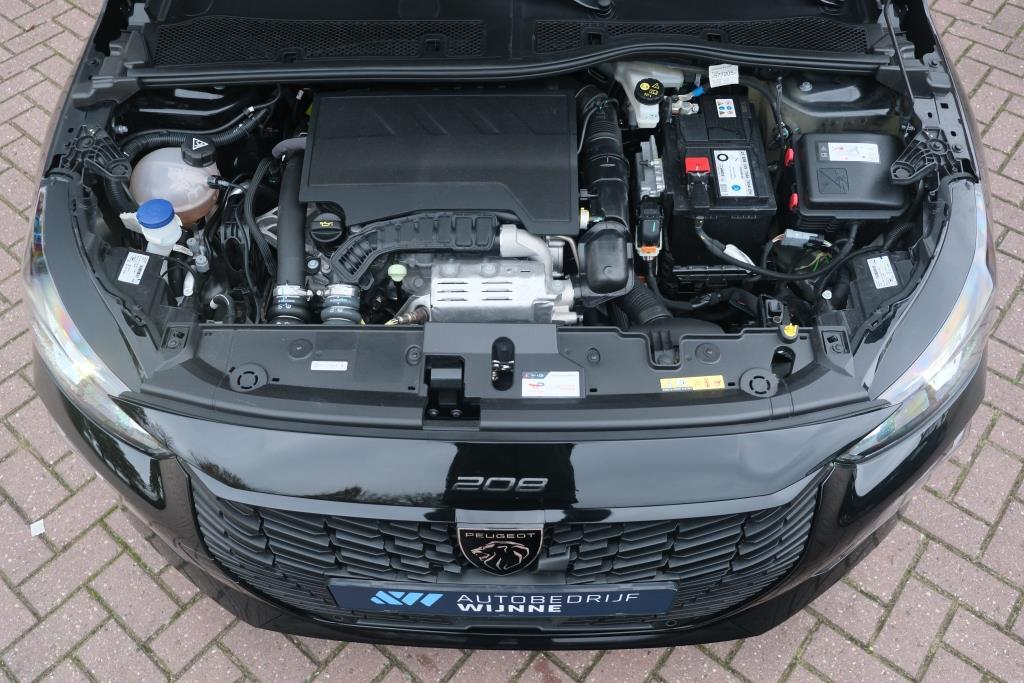 Peugeot 208 1.2 PureTech 100pk Allure | Navi | App Connect | Climate | Cruise | Camera | Dodehoek | PDC afbeelding 31