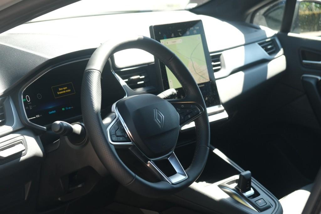 Renault Captur 1.8 E-Tech full hybrid 160pk techno | Navi | App Connect | Climate | Adaptive Cruise | Keyless | Camera | Winter Pakket afbeelding 8