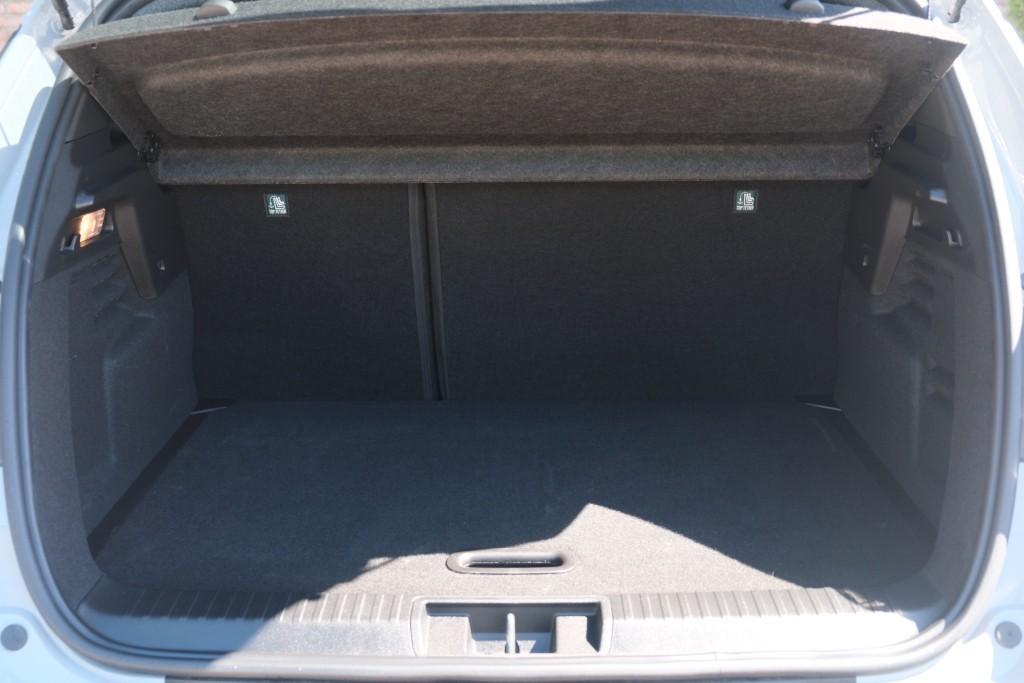 Renault Captur 1.8 E-Tech full hybrid 160pk techno | Navi | App Connect | Climate | Adaptive Cruise | Keyless | Camera | Winter Pakket afbeelding 30