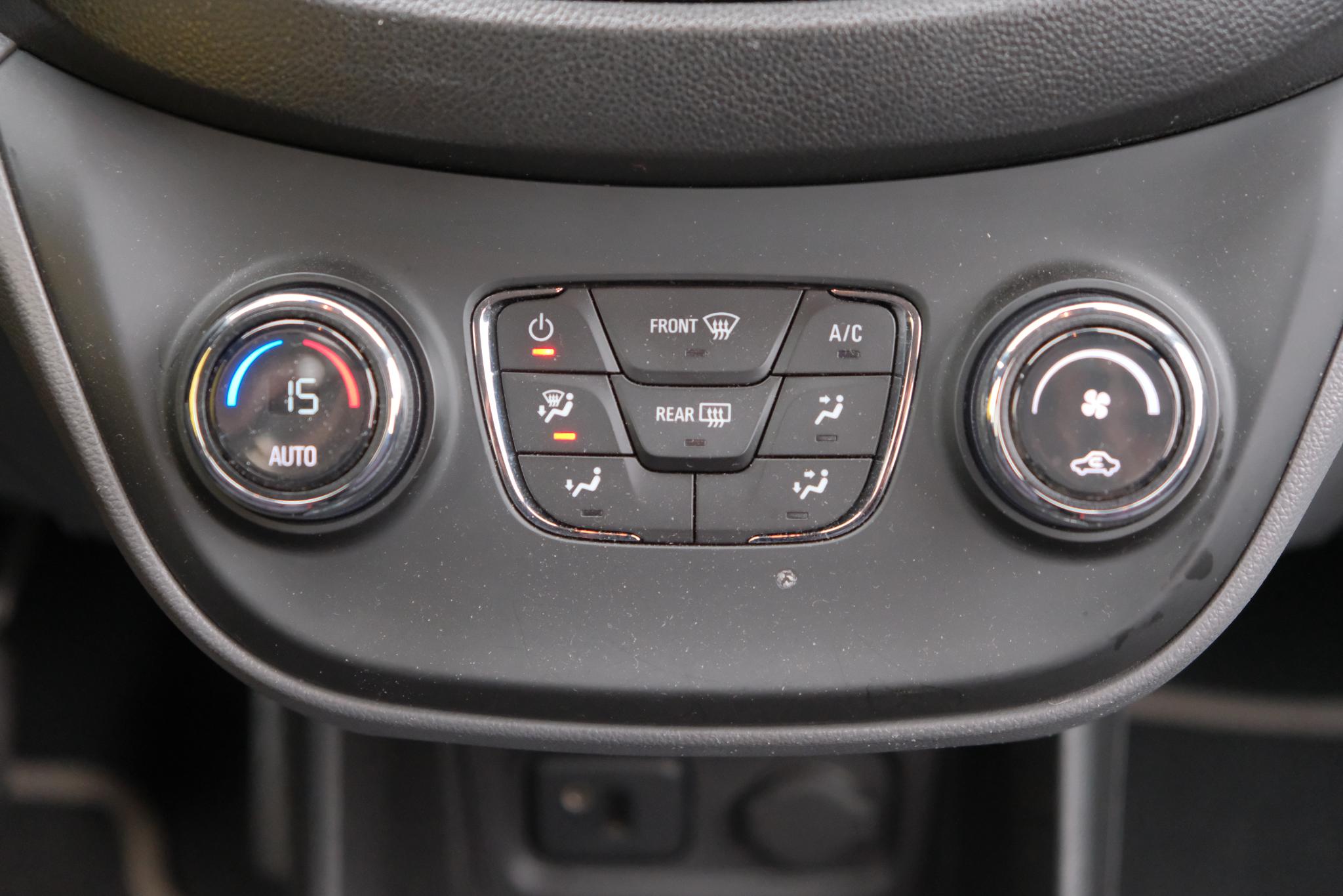 Opel KARL 1.0 ecoFLEX 75pk Cosmo | Climate  | Cruise | LM-velgen | Stoel+Stuurverwarming afbeelding 11
