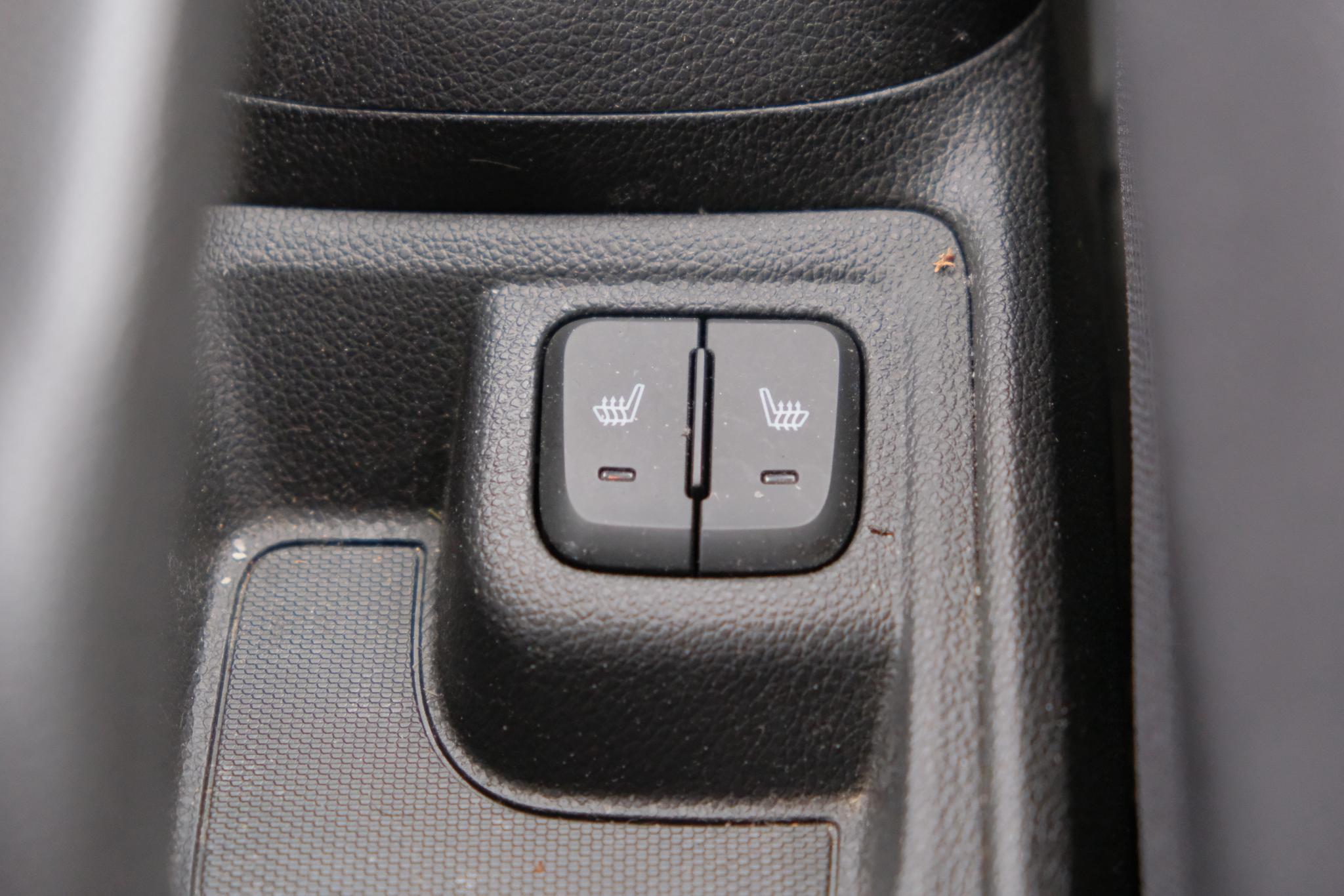 Opel KARL 1.0 ecoFLEX 75pk Cosmo | Climate  | Cruise | LM-velgen | Stoel+Stuurverwarming afbeelding 16