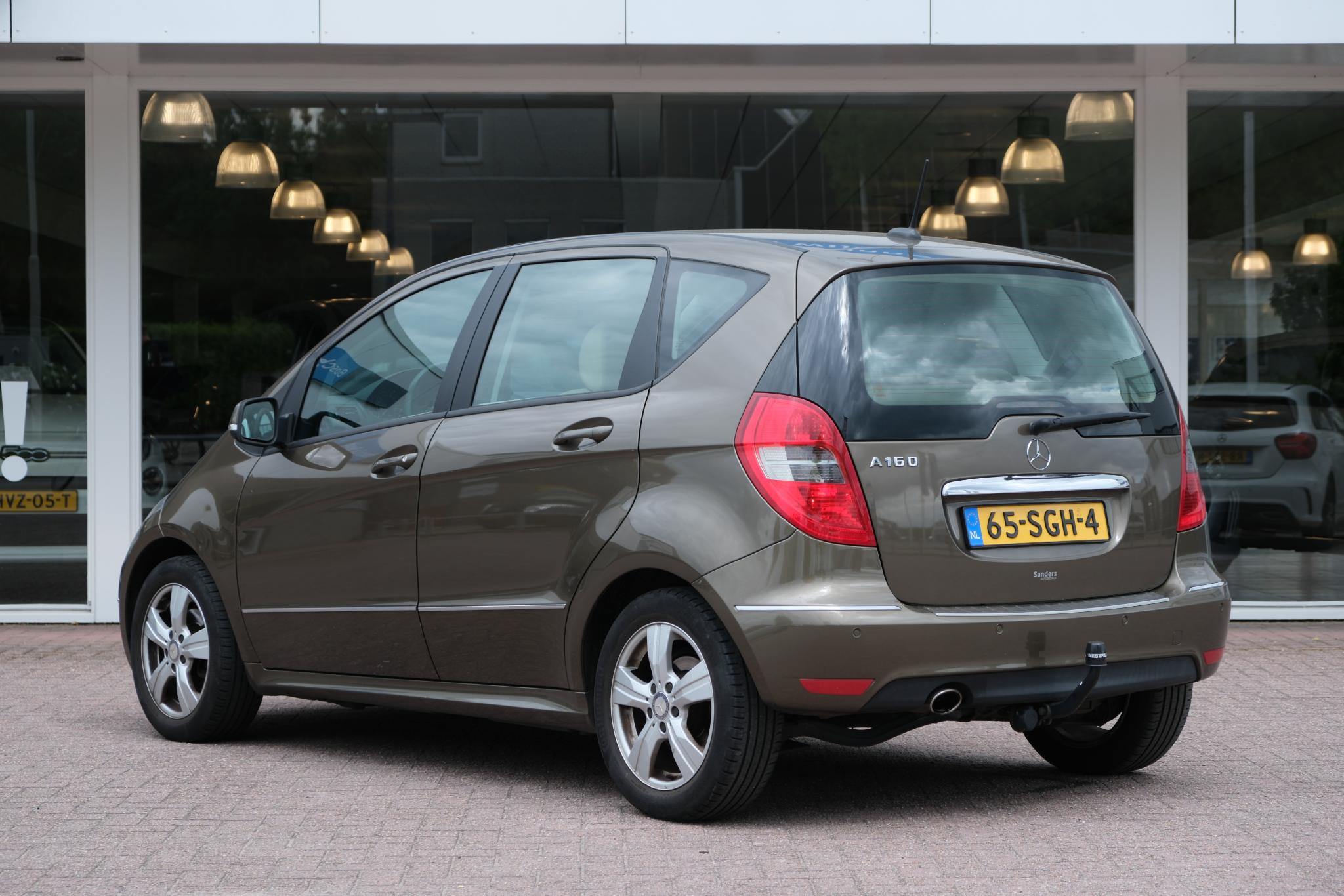 Mercedes-Benz A-Klasse 160 95pk 5-drs Business Class Avantgarde | Airco | Cruise | PDC | Trekhaak afbeelding 22